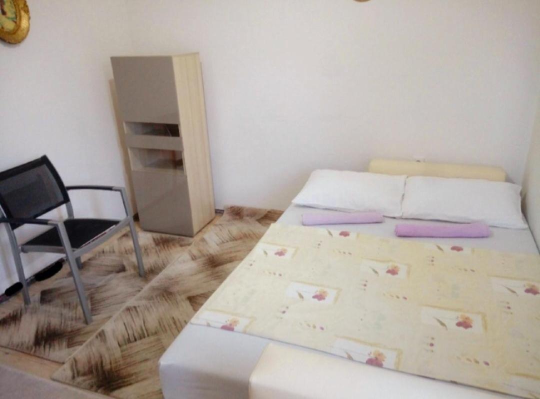 Bus Station Hostel 佩奇 外观 照片