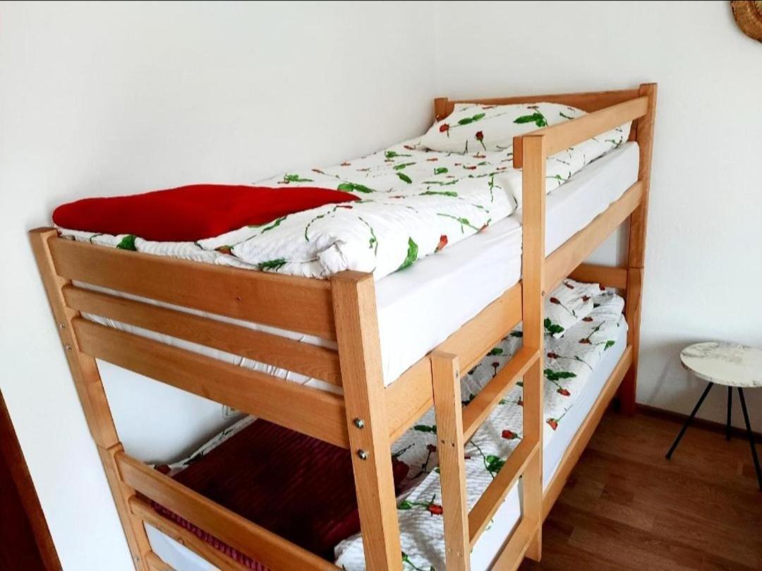 Bus Station Hostel 佩奇 外观 照片